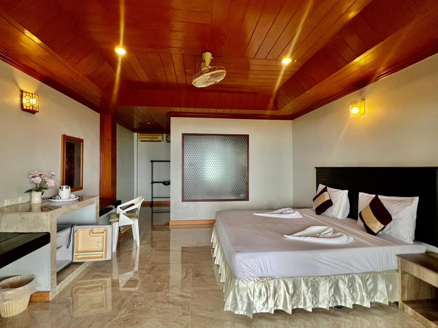 Haad Khuad Resort Palack-part Kültér fotó