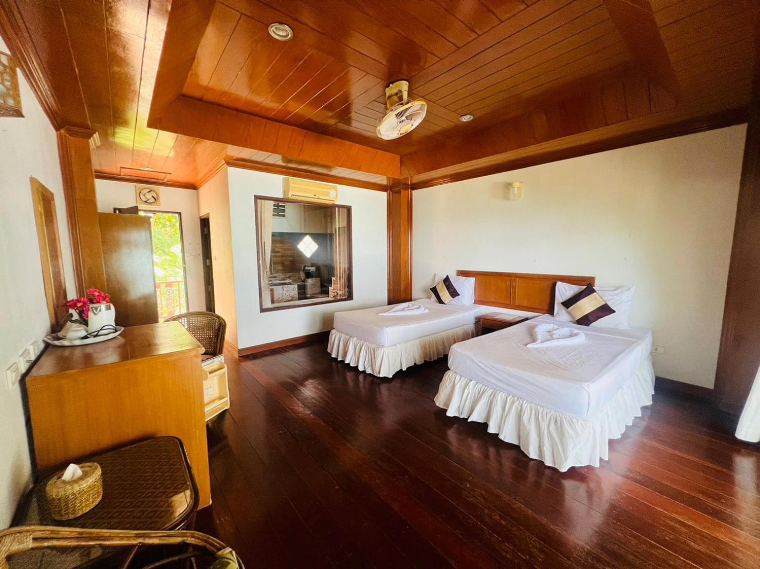 Haad Khuad Resort Palack-part Kültér fotó