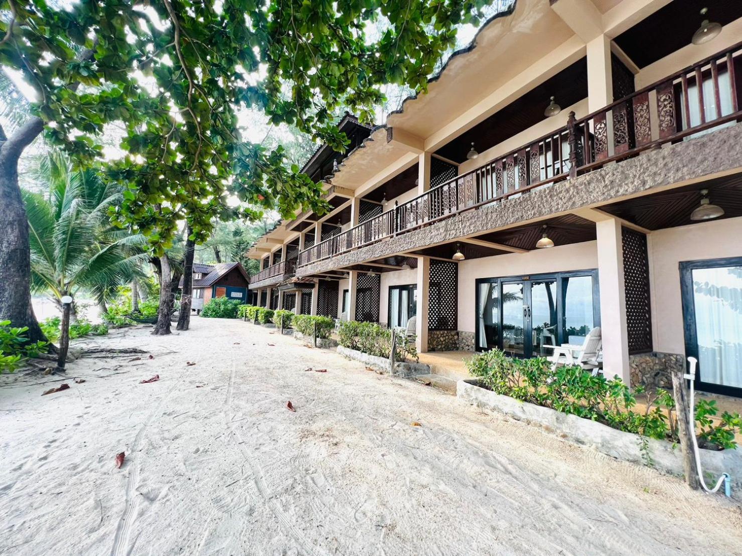 Haad Khuad Resort Palack-part Kültér fotó